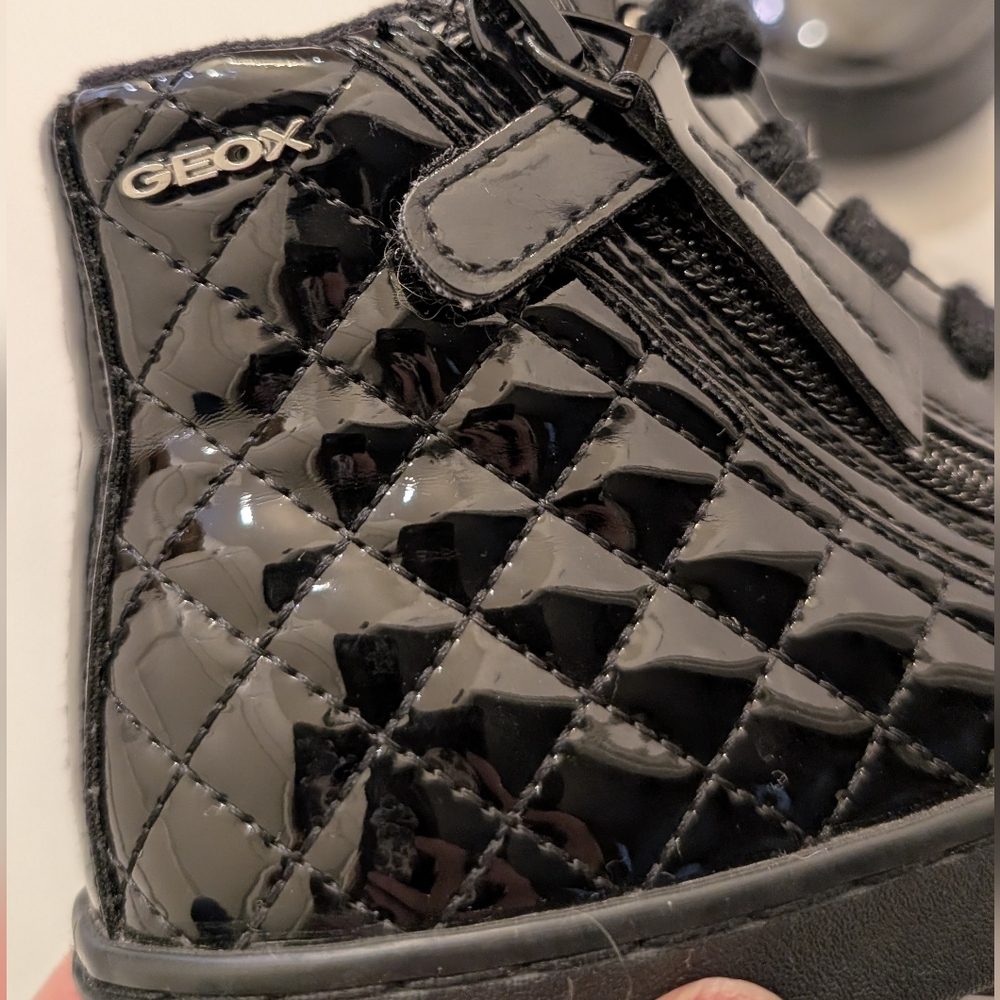 Geox Kalispera High Top Girls Sneakers, Black